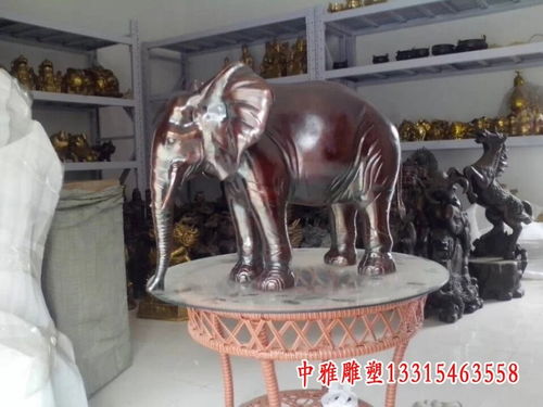 昭通石雕厂的大象图腾 从铜铸到石刻的招财艺术